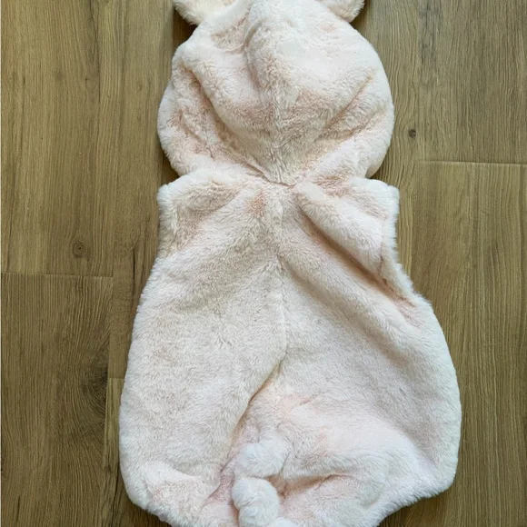 Pottery Barn Kids Plush Piglet Costume in Light Pink 6-12 Months - Picture 6 of 7